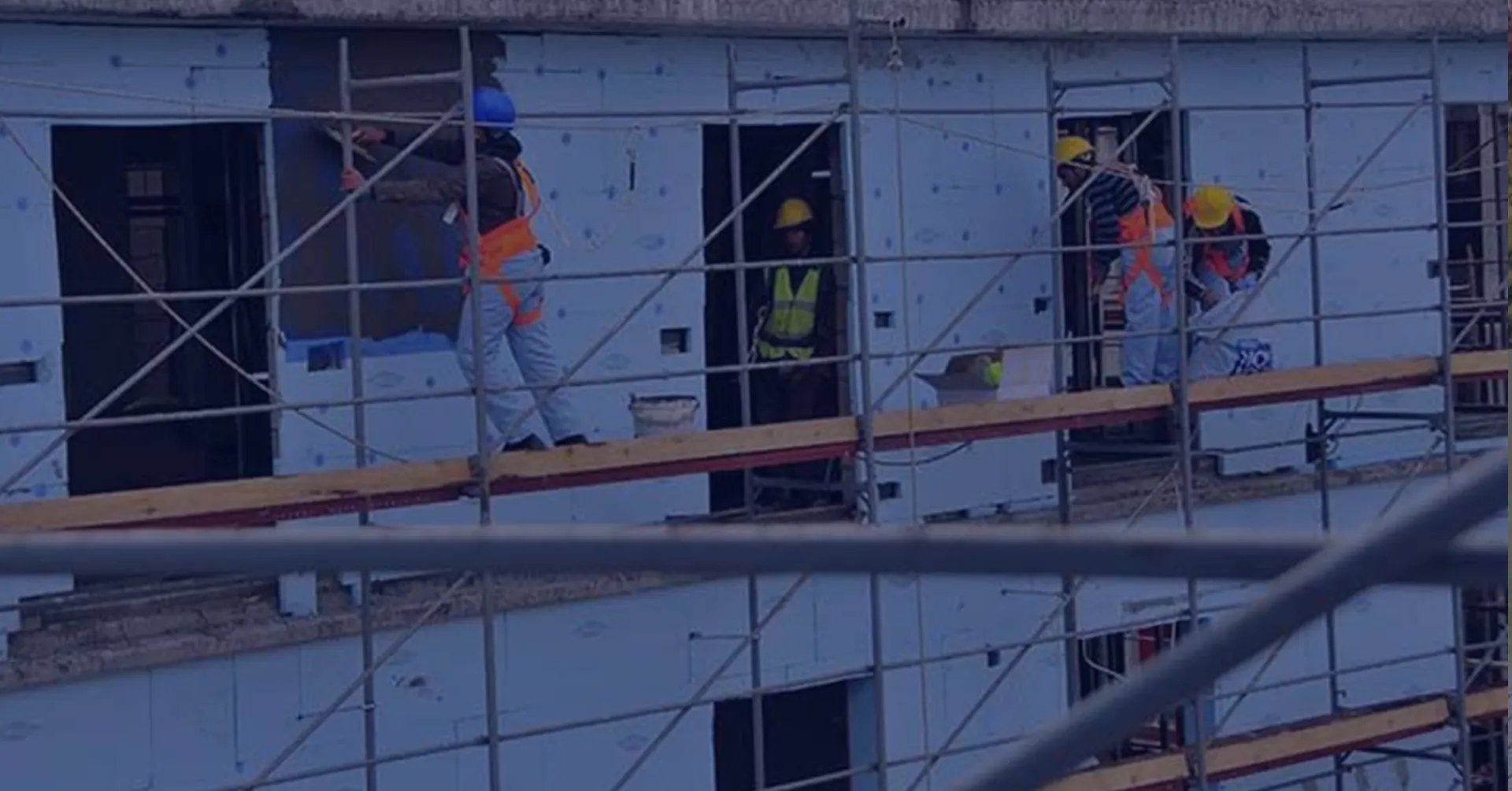 Flexibiliteit en volledige controle over kwaliteit. Zelfstandig Werk met Eigen Materialen